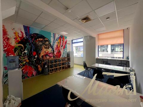 комерційна за адресою Лейпцизька вул., 15-А