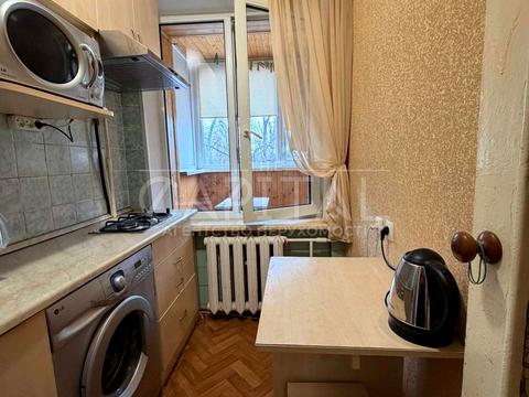 квартира за адресою Зоологічна вул., 2