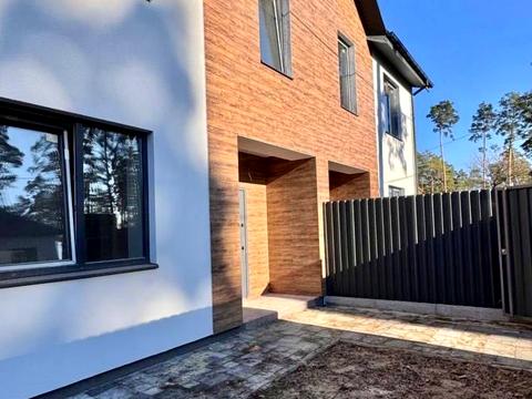 будинок за адресою Михайла Булгакова вул.