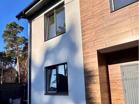 будинок за адресою Михайла Булгакова вул.