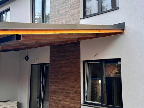 будинок за адресою Михайла Булгакова вул.