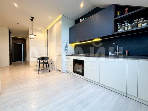 квартира по адресу Днепровские Пороги ул., 15-З