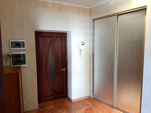 квартира за адресою Середньофонтанська вул., 19-А