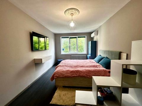 квартира за адресою Стадіонна вул., 16/6