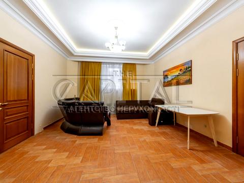 будинок за адресою Лісова вул.