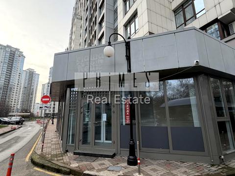 коммерческая по адресу Андрея Верхогляда ул. (Михайла Драгомирова), 12