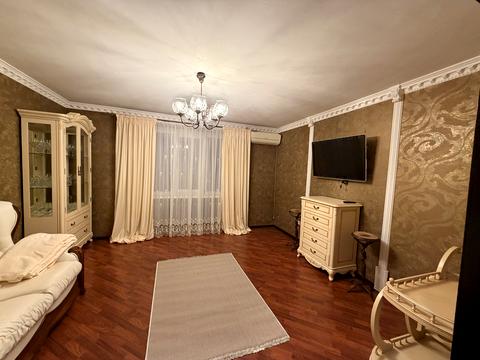 квартира за адресою Героїв полку "Азов" вул. (Маршала Малиновського), 25