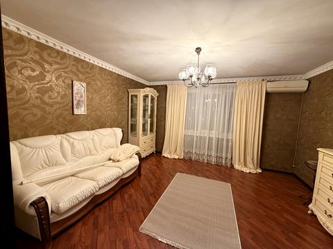 квартира за адресою Героїв полку "Азов" вул. (Маршала Малиновського), 25