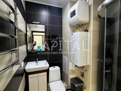 комерційна за адресою Валерія Лобановського просп., 150