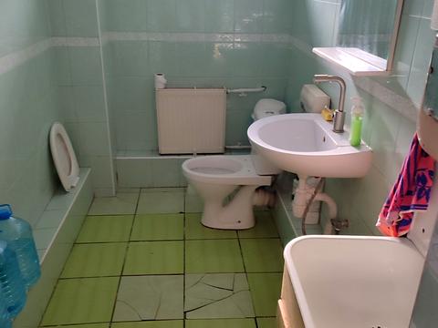 комерційна за адресою Георгия Нарбута, 36