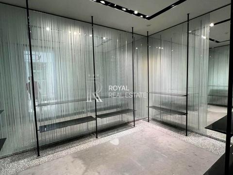 комерційна за адресою Лєскова вул., 7А