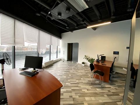 комерційна за адресою Калинова, 2