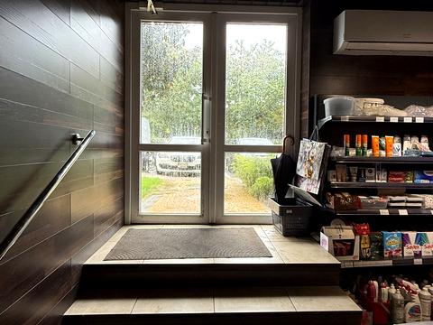 коммерческая по адресу Дача Ковалевского ул., 121 к1