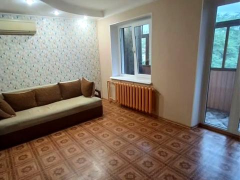 квартира за адресою Героїв Космосу вул., 1