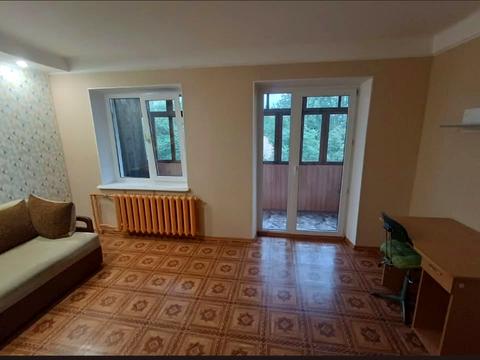 квартира за адресою Героїв Космосу вул., 1