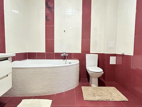 квартира за адресою В'ячеслава Чорновола вул., 93з