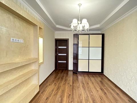 квартира за адресою В'ячеслава Чорновола вул., 93з