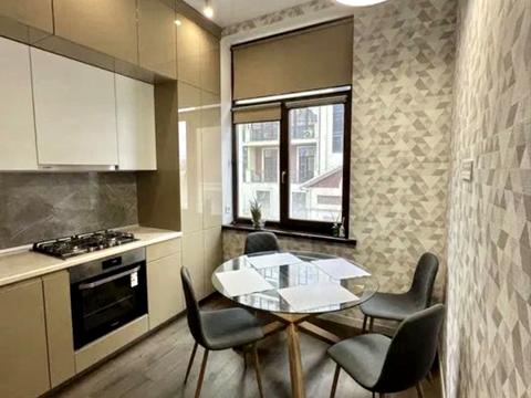 квартира за адресою Професорська вул., 32