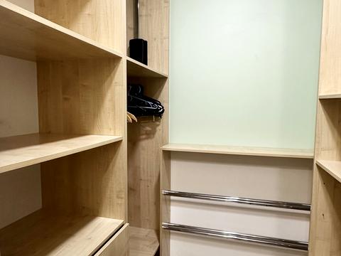 квартира за адресою Регенераторна вул., 4 к8