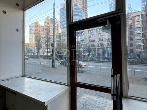 комерційна за адресою Київ, Тараса Шевченка бульв., 35