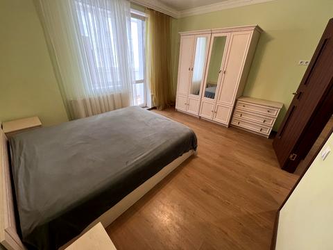 квартира за адресою Дворецька вул., 46