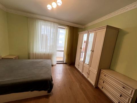 квартира за адресою Дворецька вул., 46