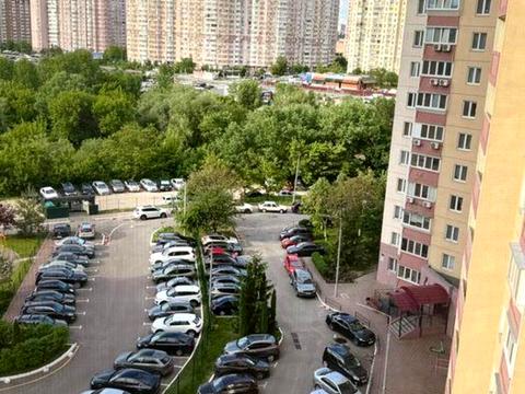 квартира за адресою Петра Григоренка просп., 12