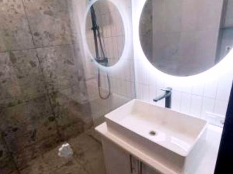 квартира за адресою Богдана Хмельницького вул., 4