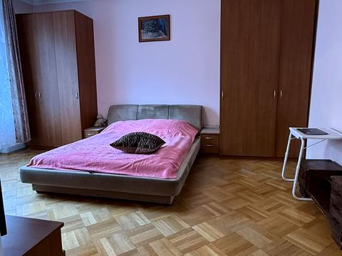 квартира за адресою Олександра Архипенка вул. (), 5