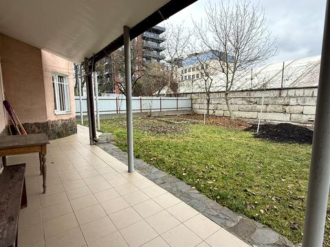 квартира за адресою Олександра Архипенка вул. (), 5