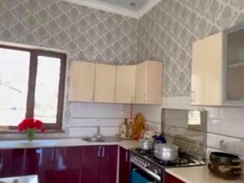 будинок за адресою Одеса, Юхима Геллера вул. (Жовтневої Революції), 20