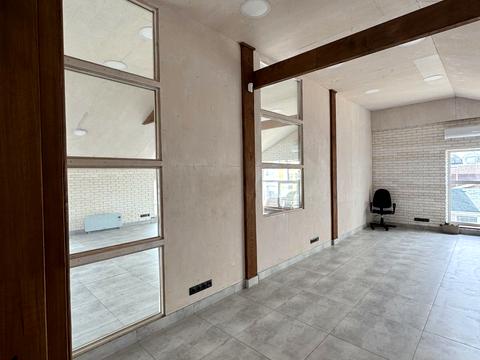 коммерческая по адресу 136 Садова, 11