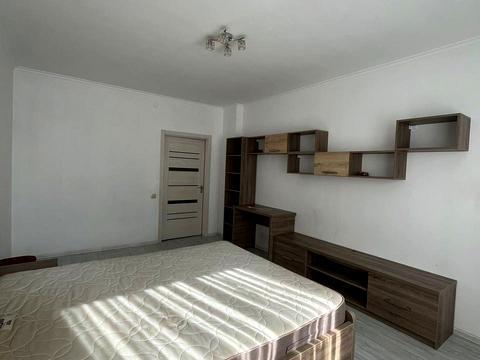 квартира за адресою Залізнична вул., 25