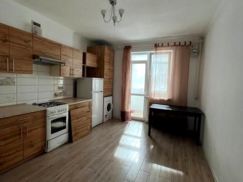 квартира за адресою Залізнична вул., 25