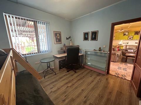 будинок за адресою Набережный переулок, 1