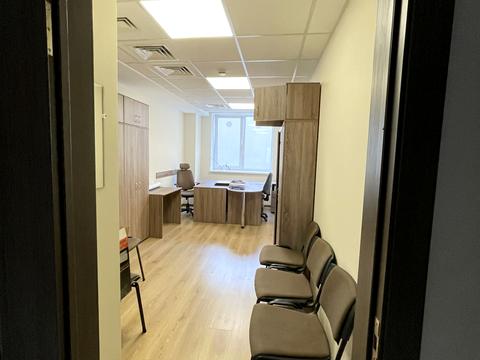 комерційна за адресою Київ, Хрещатик вул., 18