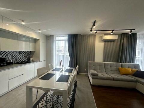 квартира за адресою В'ячеслава Чорновола просп. (), 16д