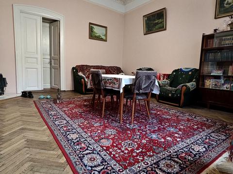 квартира за адресою Гетьмана Петра Дорошенка вул. (), 28