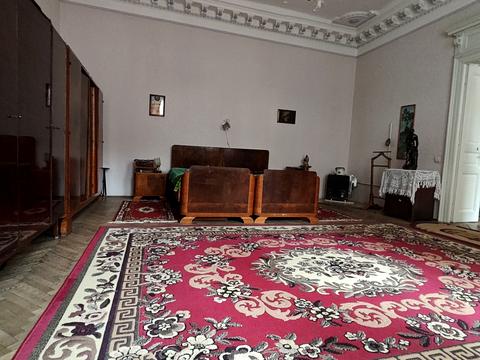 квартира за адресою Гетьмана Петра Дорошенка вул. (), 28