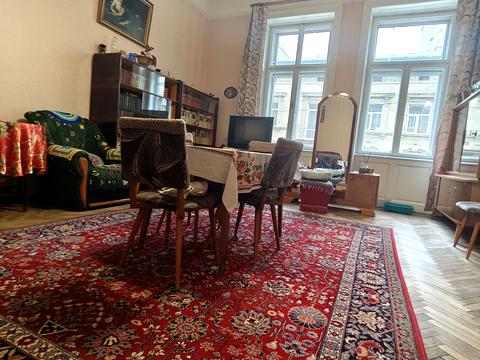 квартира за адресою Гетьмана Петра Дорошенка вул. (), 28