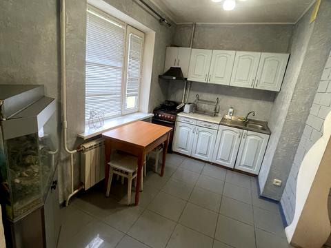 квартира за адресою Йорданська вул. (Лайоша Гавро), 7