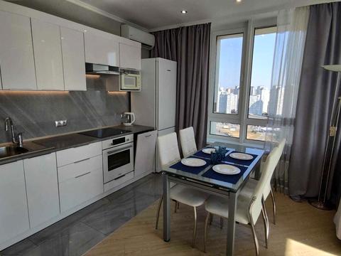 квартира за адресою Зарічна вул., 2/2