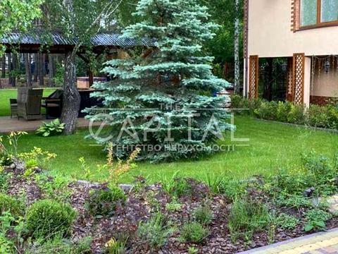 дом по адресу Строителей ул.