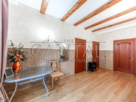 дом по адресу Строителей ул.