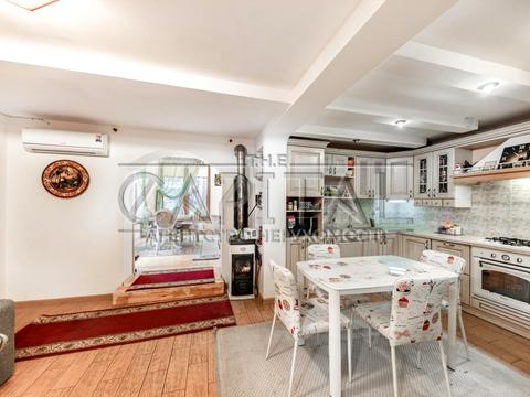 дом по адресу Строителей ул.