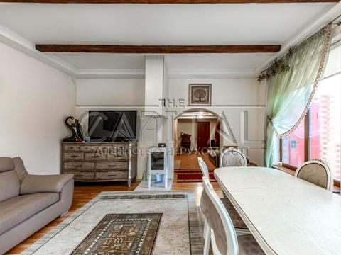 дом по адресу Строителей ул.