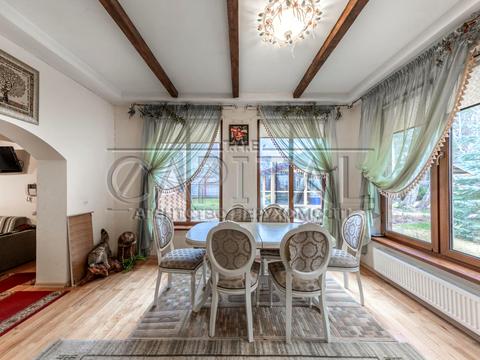 дом по адресу Строителей ул.