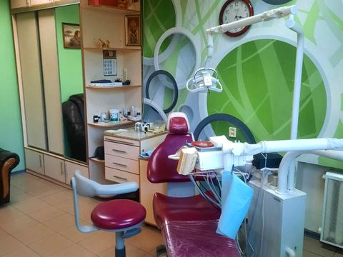 комерційна за адресою Шевченка вул., 4