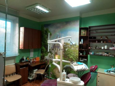 комерційна за адресою Шевченка вул., 4