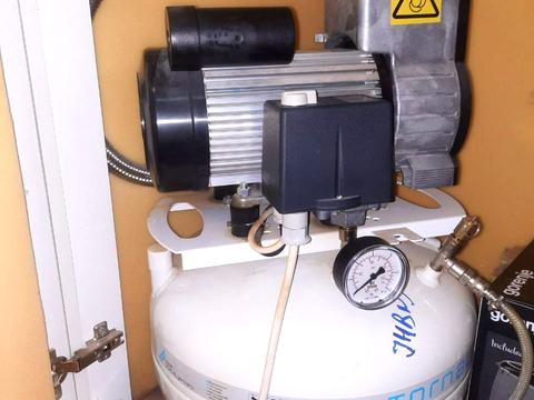 комерційна за адресою Шевченка вул., 4